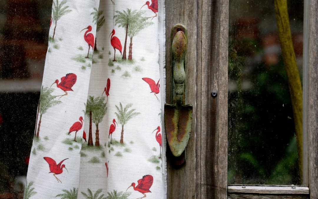 Ibis Toile de Jouy ~ a vivid and flamboyant Linen